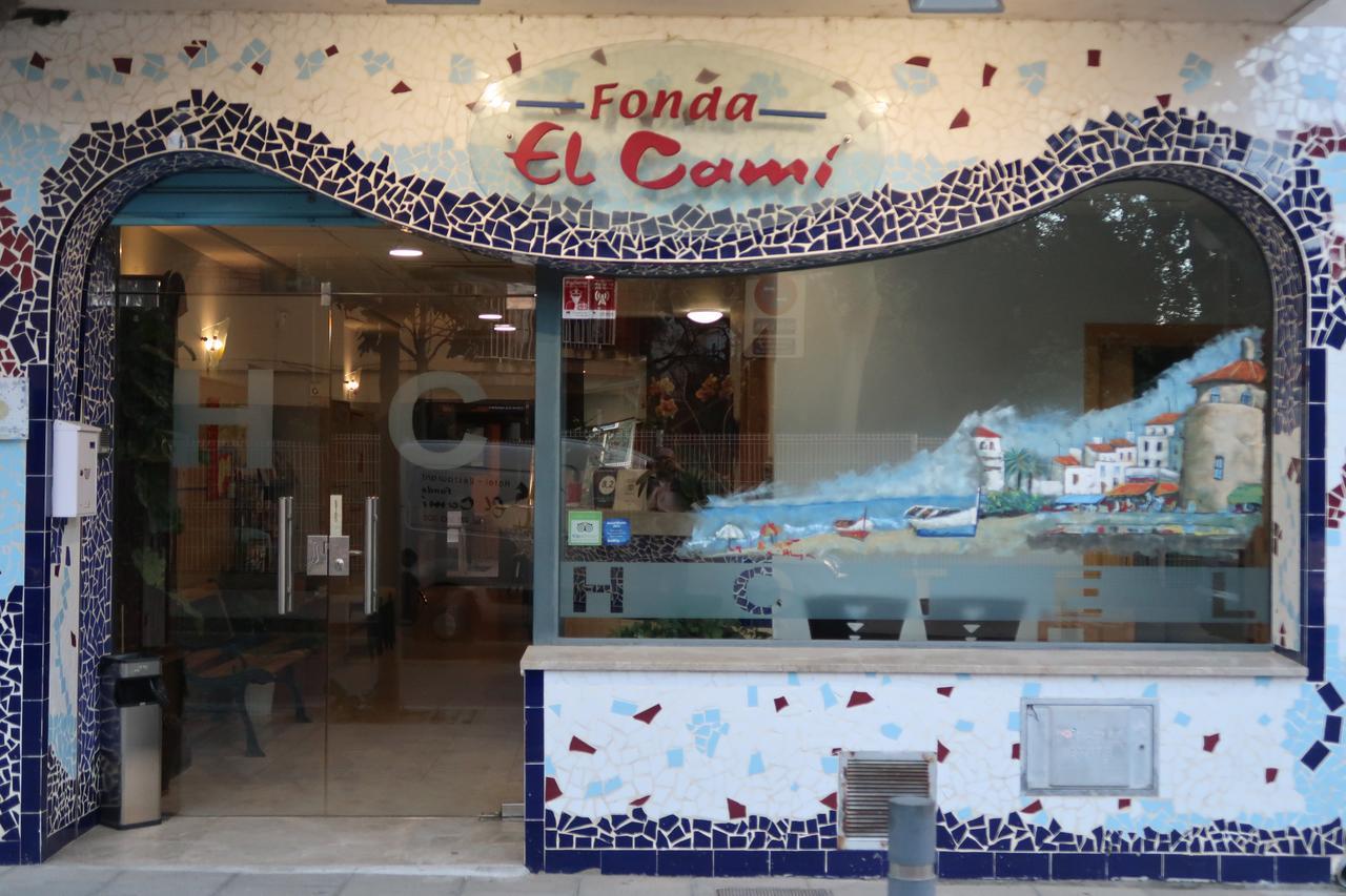 El Cami Hotel カンブリルス エクステリア 写真
