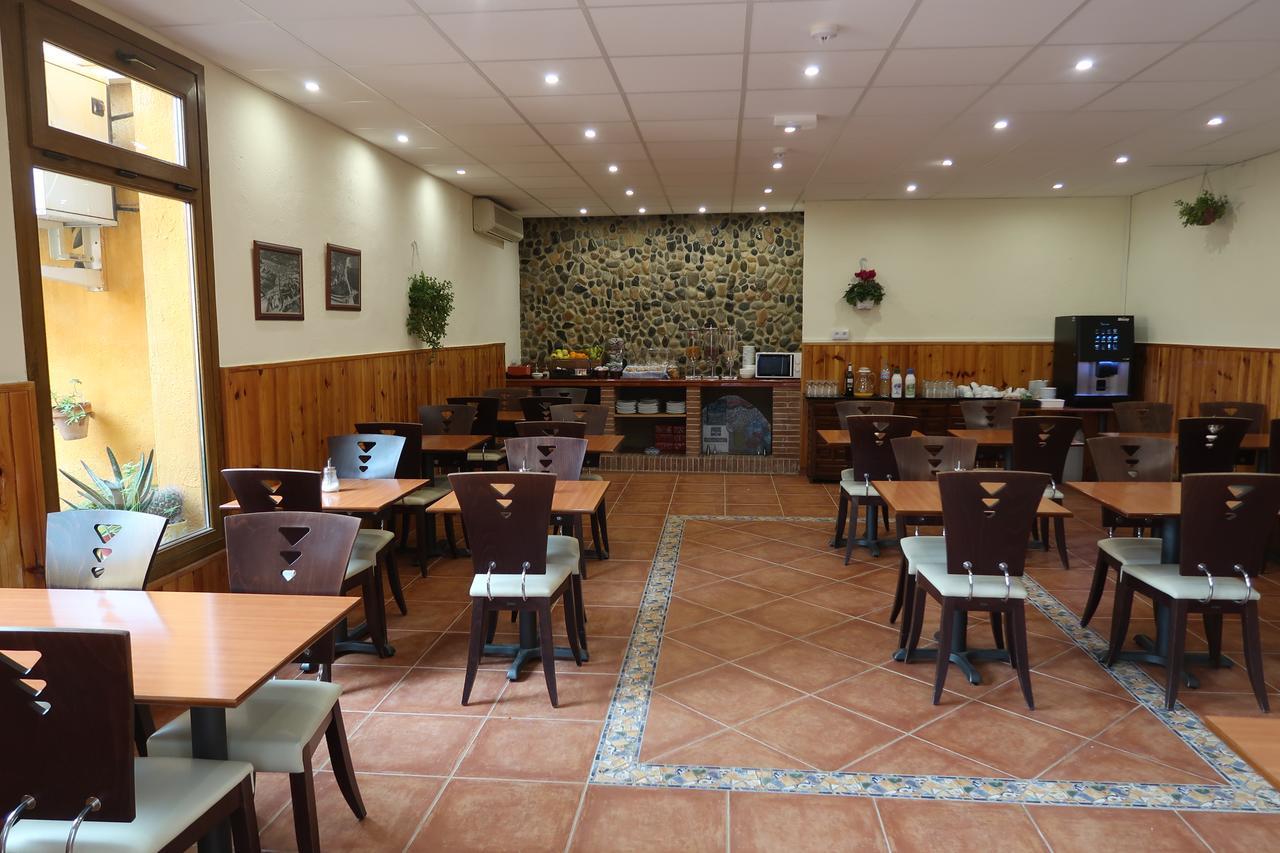 El Cami Hotel カンブリルス エクステリア 写真