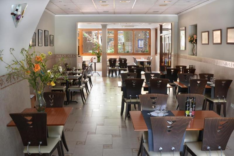 El Cami Hotel カンブリルス エクステリア 写真